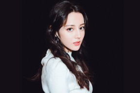 华体会体育-寒夜引擎的独舞，F1揭幕战拉亚改写巨星定义